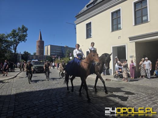 Święto Wojska Polskiego w Opolu. Uroczysty apel i wojskowy piknik