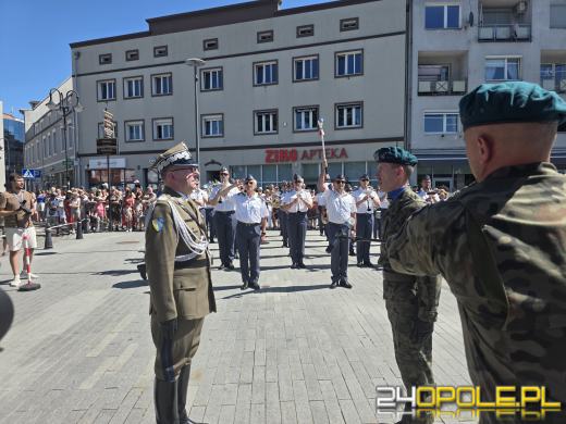 Święto Wojska Polskiego w Opolu. Uroczysty apel i wojskowy piknik