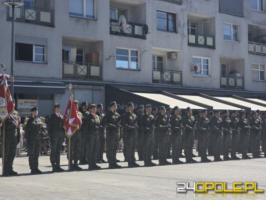 Święto Wojska Polskiego w Opolu. Uroczysty apel i wojskowy piknik