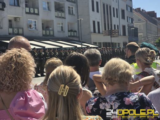 Święto Wojska Polskiego w Opolu. Uroczysty apel i wojskowy piknik