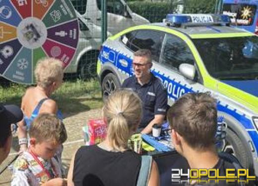 Pożegnanie wakacji nad Jeziorem Średnim. Służby przypominały o bezpieczeństwie