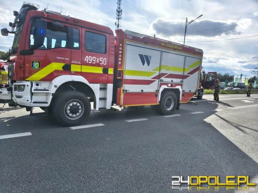 76-latek miał nie ustąpić pierwszeństwa motocykliście. Dwie osoby trafiły
