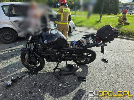 76-latek miał nie ustąpić pierwszeństwa motocykliście. Dwie osoby trafiły