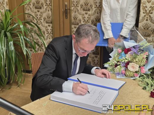 Andrzej Poczobut odebrał tytuł Honorowego Obywatela Opola