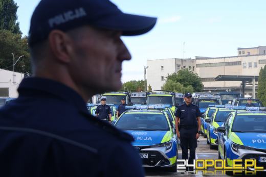 Nowe radiowozy na drogach Opolszczyzny