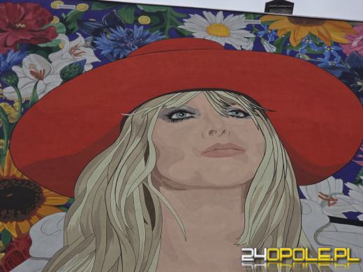 Maryla Rodowicz odsłoni oficjalnie dziś swój mural w Opolu