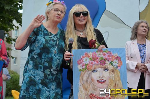 Maryla Rodowicz zostaje w Opolu. Wszystko za sprawą muralu WIDEO