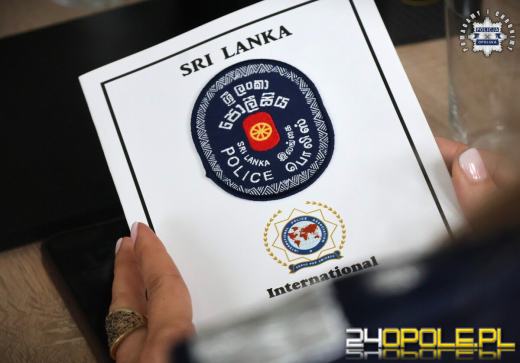 Policjanci z różnych stron świata na jednej lekcji w Prószkowie