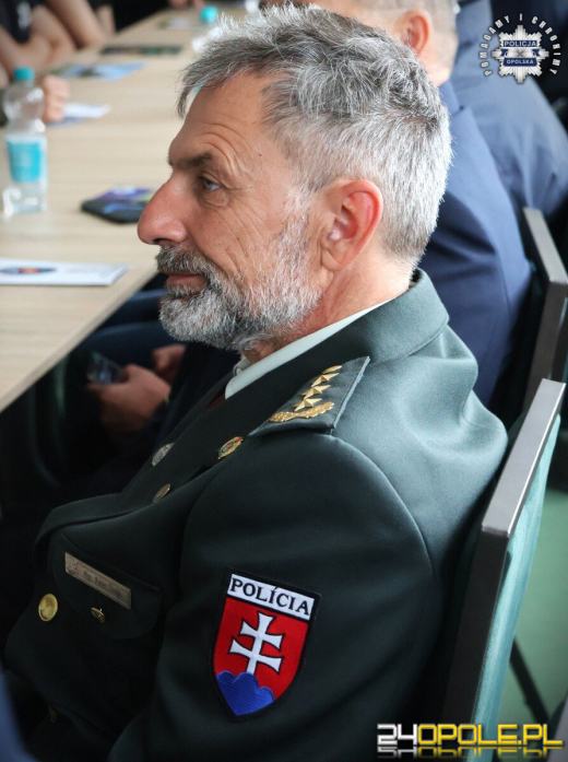 Policjanci z różnych stron świata na jednej lekcji w Prószkowie