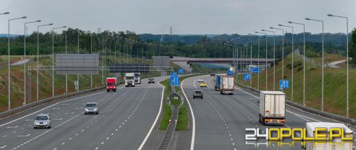 Niemcy nie mają limitu, a jeżdżą wolniej. Dane z polskich autostrad zaskakują
