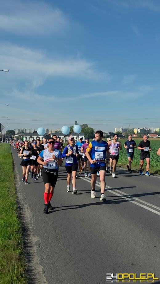 Alkohol w pakietach startowych Półmaratonu Opole. Uczestnicy krytykują, organizator odpowiada
