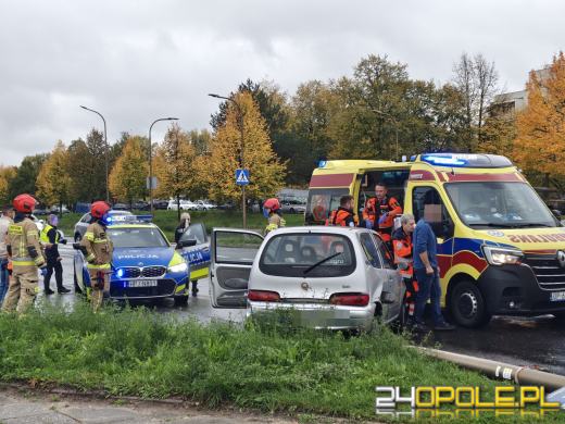Wypadek na ulicy Witosa. Dwie osoby trafiły do szpitala
