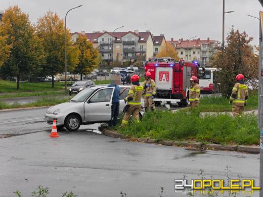 Wypadek na ulicy Witosa. Dwie osoby trafiły do szpitala