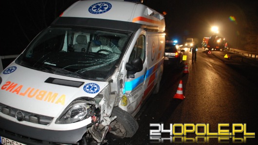 Wypadek karetki koło Osowca