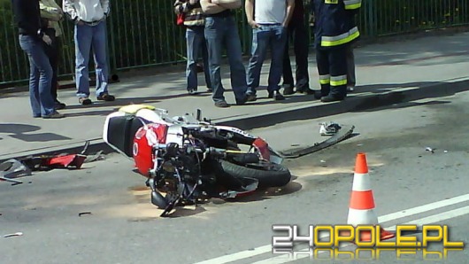 Wjechał motorem w BMW