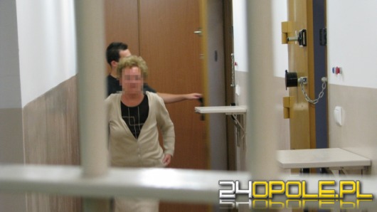 Wypłacały sobie po kilka pensji