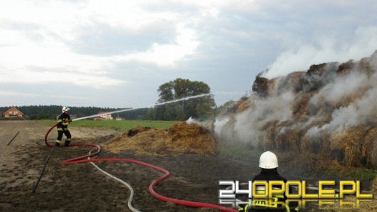 Pożar słomy w Opolu