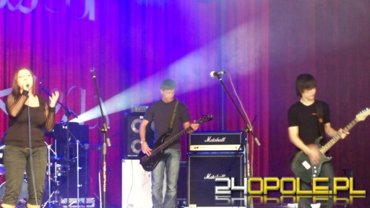 Krapkowice: Na ludowo, rockowo i w koronkach