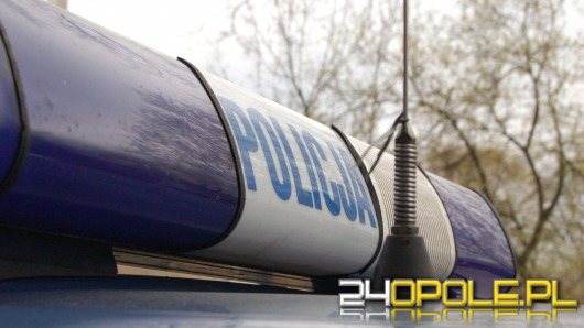 Okradł sklep, pieniądze wydał na alkohol