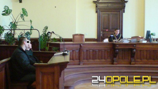 Trzy dni więził rodzinę, stanął przed sądem