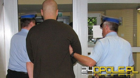 Policja zatrzymała nożownika z Piastonaliów