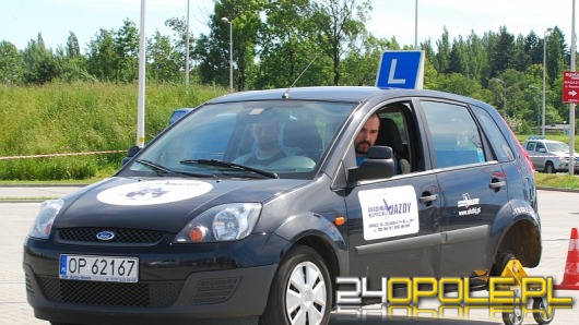 Uczyli bezpiecznie jeździć