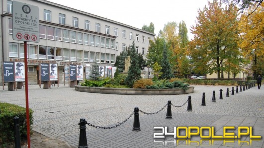 Problemy z parkowaniem przy Uniwersytecie