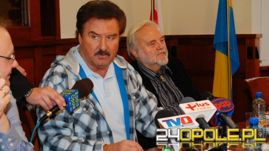 Krzysztof Krawczyk promuje Opole