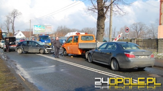 Trzy samochody zderzyły się w Opolu