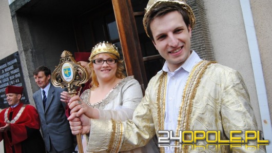 Studenci przejęli klucze do bram miasta