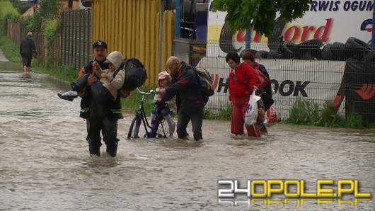 Brzeg walczy z powodzią