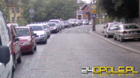 Wyjazd z Pasieki to jeden wielki korek