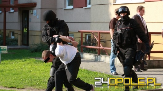 Akcja antyterrorystów na opolskim osiedlu
