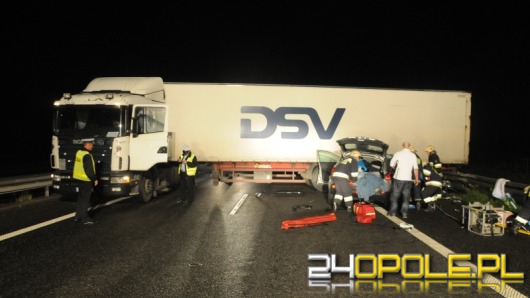 Kierowca ciężarówki zawracał na autostradzie