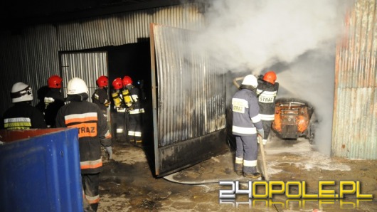 Pożar w fabryce okien w Opolu