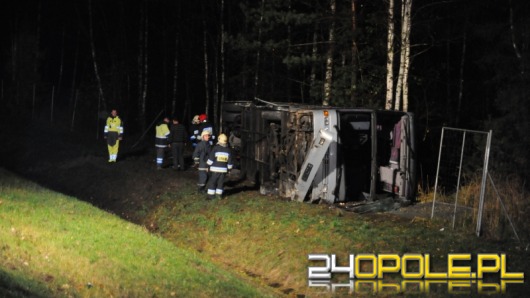 Wypadek autobusu na autostradzie A4