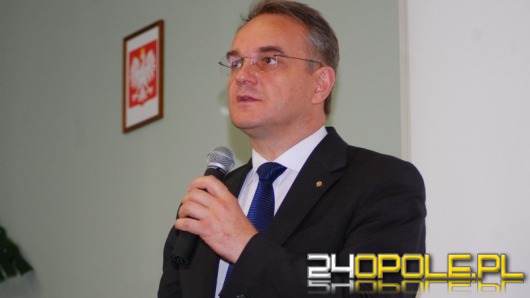 Waldemar Pawlak zagra w Opolu w siatkówkę