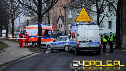 Kobieta zginęła pod kołami samochodu