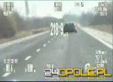 Pirat pędził obwodnicą Paczkowa 220 km/h