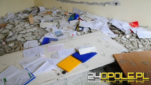 Skandal. Setki porozrzucanych dokumentów z danymi osobowymi.