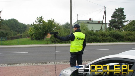 Pijany kierowca próbował przekupić policjantów