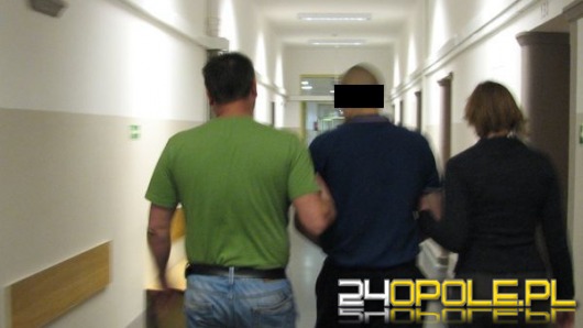 18-latek ukradł piwo i pobił sprzedawcę