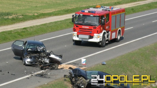 Czołowe zderzenie podczas wyprzedzania