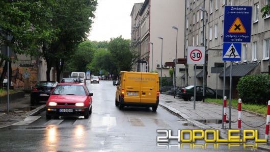 W centrum Opola działa już "strefa 30"