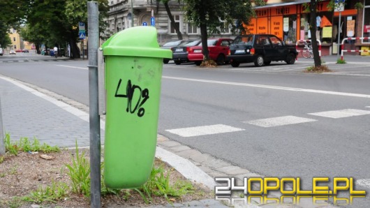 Woreczki na psie odchody w Opolu się nie przyjęły