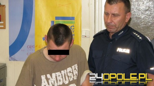 Właściciel mieszkania zatrzymał włamywacza na gorącym uczynku