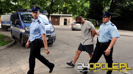 Wyszedł z więzienia i napadł na 26-latka