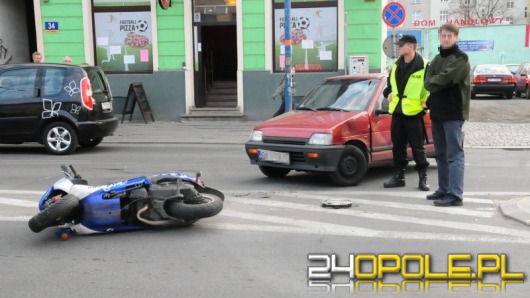 Motorowerzysta ranny po zderzeniu z samochodem