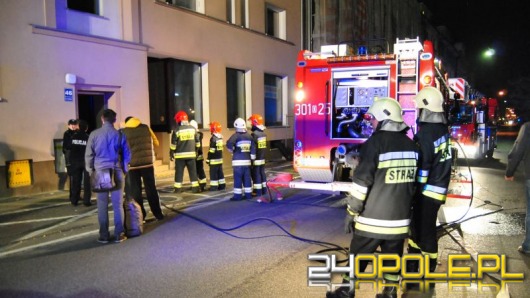 Zadymiony blok przy ul. Kośnego w Opolu