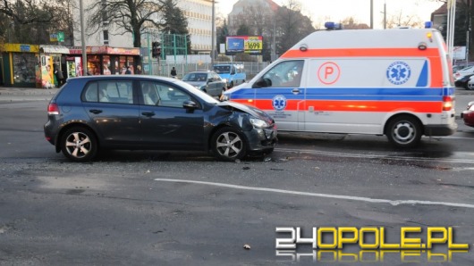 Zderzenie na skrzyżowaniu w centrum Opola